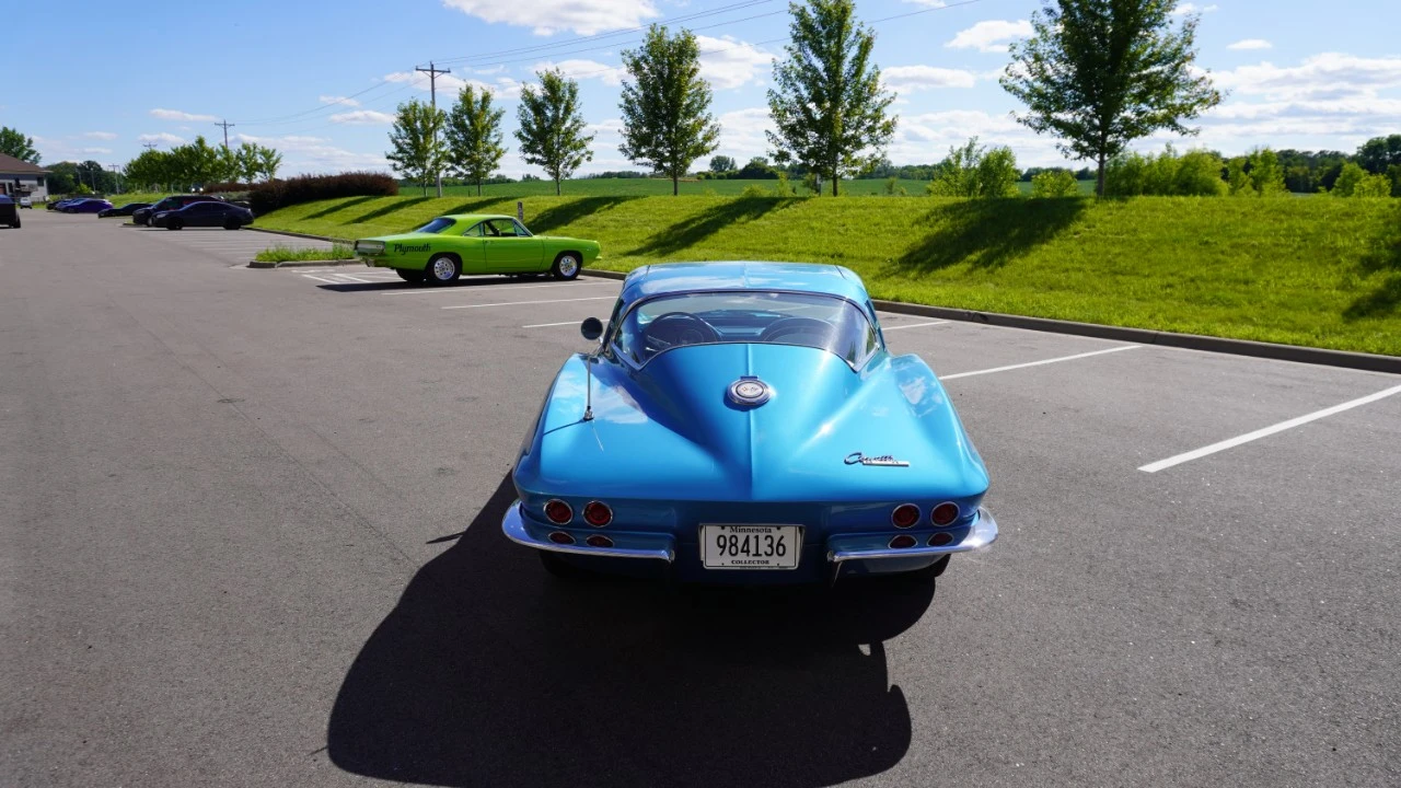 1965 Chevrolet Corvette C2 - Image 5 of 21