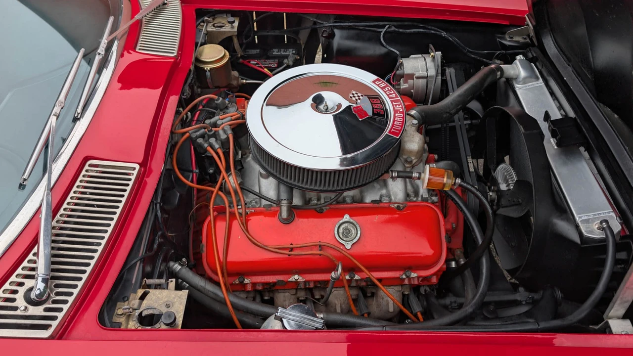 1965 Chevrolet Corvette C2 - Image 21 of 25