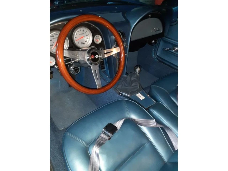 1965 Chevrolet Corvette C2 - Image 7 of 21