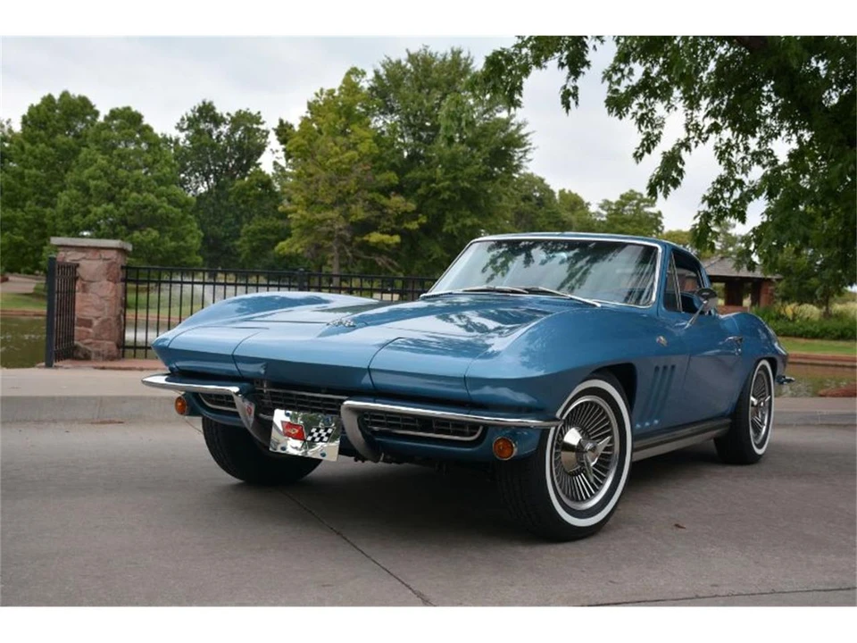 1965 Chevrolet Corvette C2 - Image 3 of 21