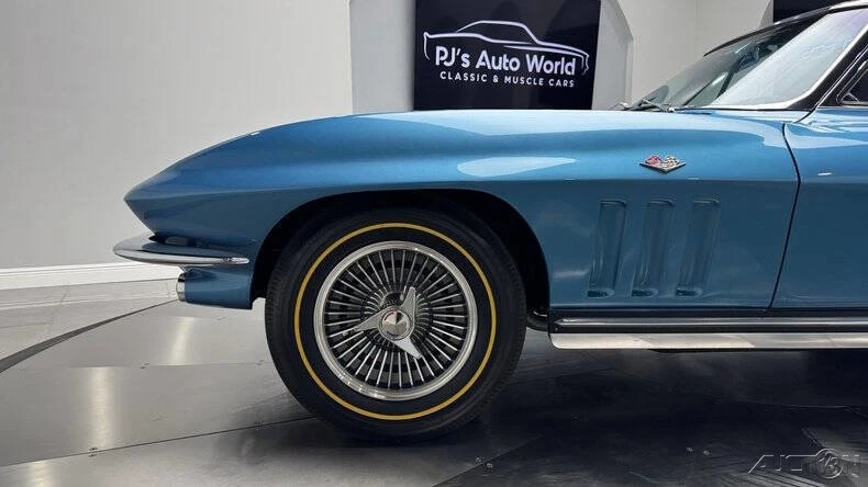 1965 Chevrolet Corvette C2 - Image 16 of 21