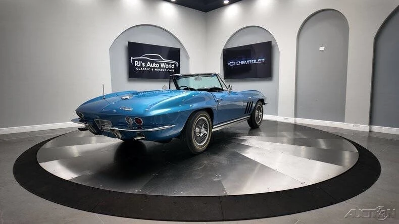 1965 Chevrolet Corvette C2 - Image 8 of 21