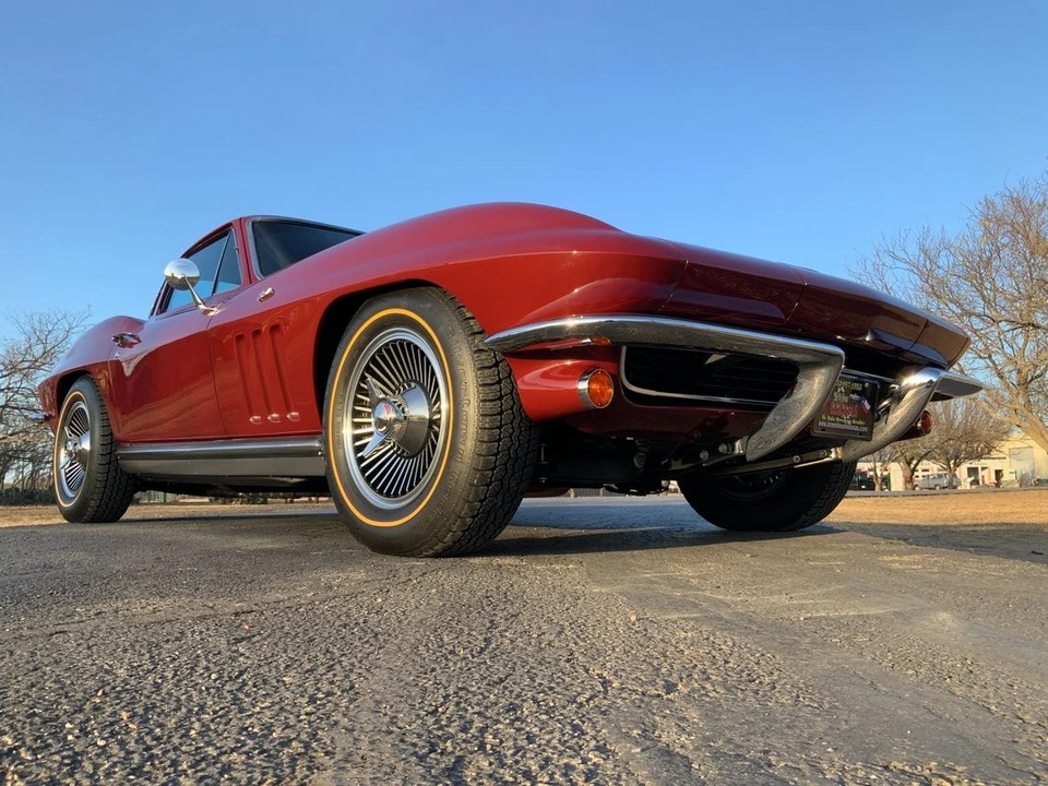 1965 Chevrolet Corvette C2 - Image 7 of 31