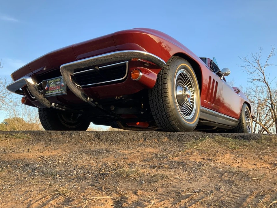 1965 Chevrolet Corvette C2 - Image 14 of 31