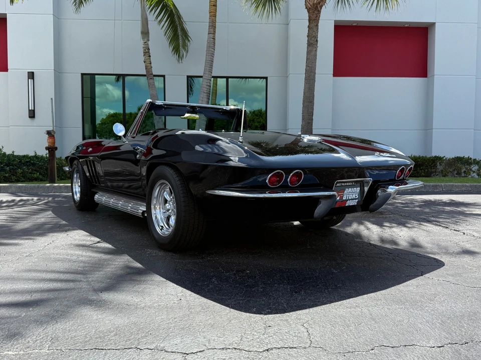 1965 Chevrolet Corvette C2 - Image 11 of 21
