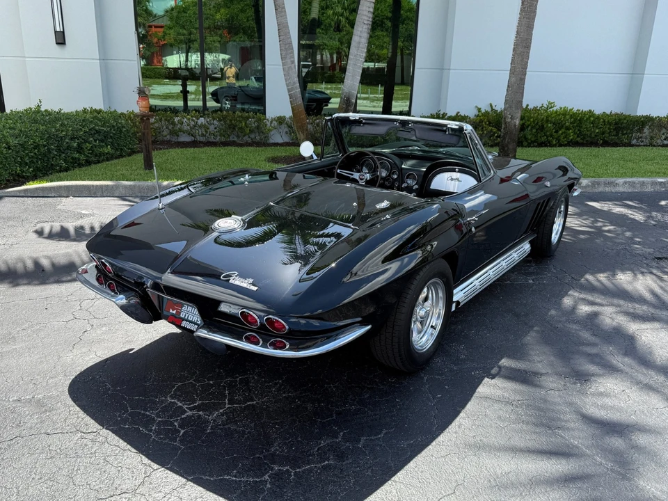 1965 Chevrolet Corvette C2 - Image 20 of 21
