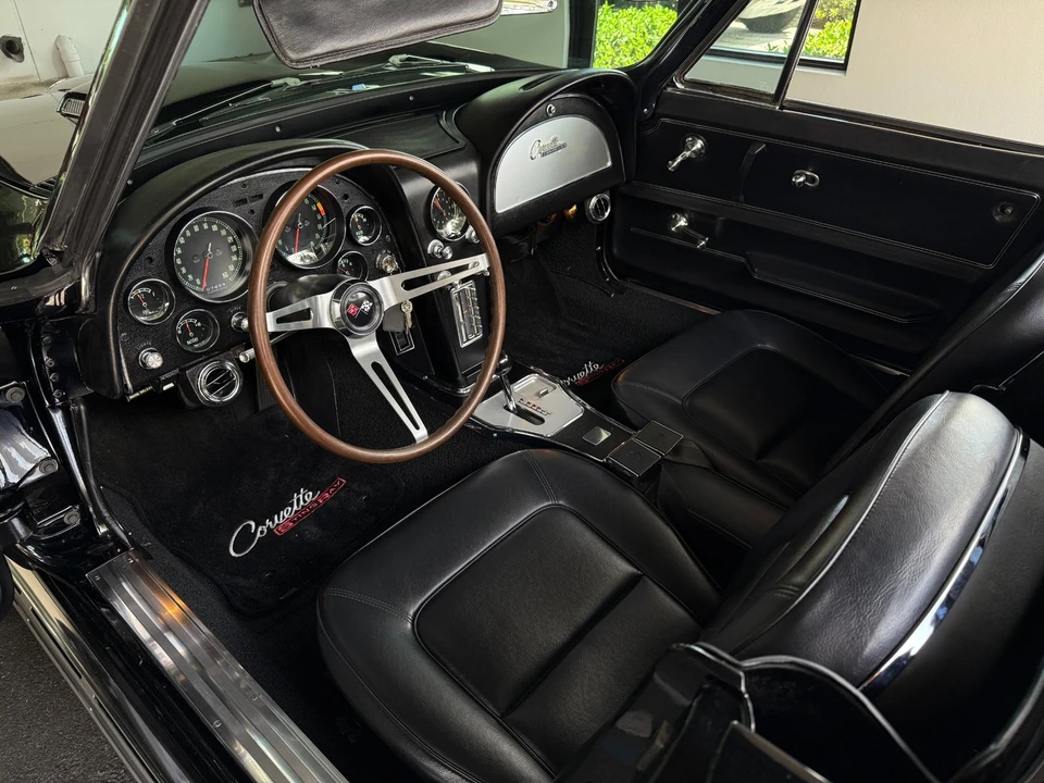1965 Chevrolet Corvette C2 - Image 2 of 21