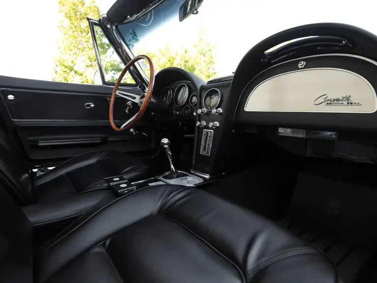 1965 Chevrolet Corvette C2 - Image 21 of 27