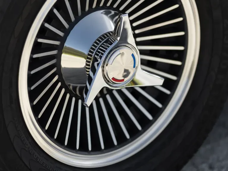 1965 Chevrolet Corvette C2 - Image 10 of 27