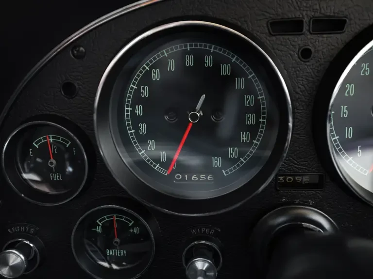1965 Chevrolet Corvette C2 - Image 23 of 27