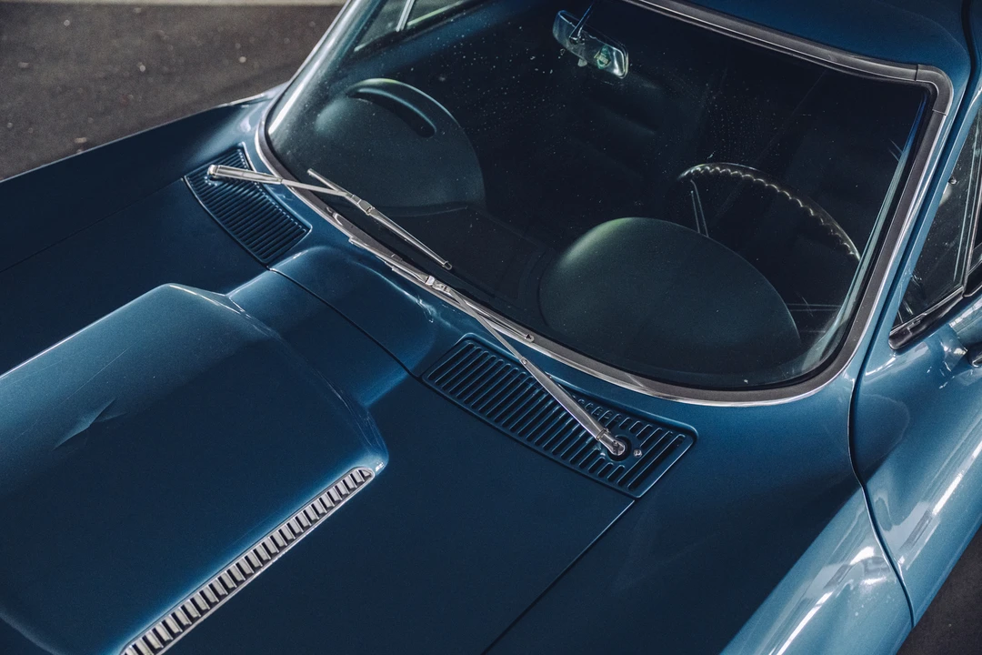 1965 Chevrolet Corvette C2 - Image 15 of 31