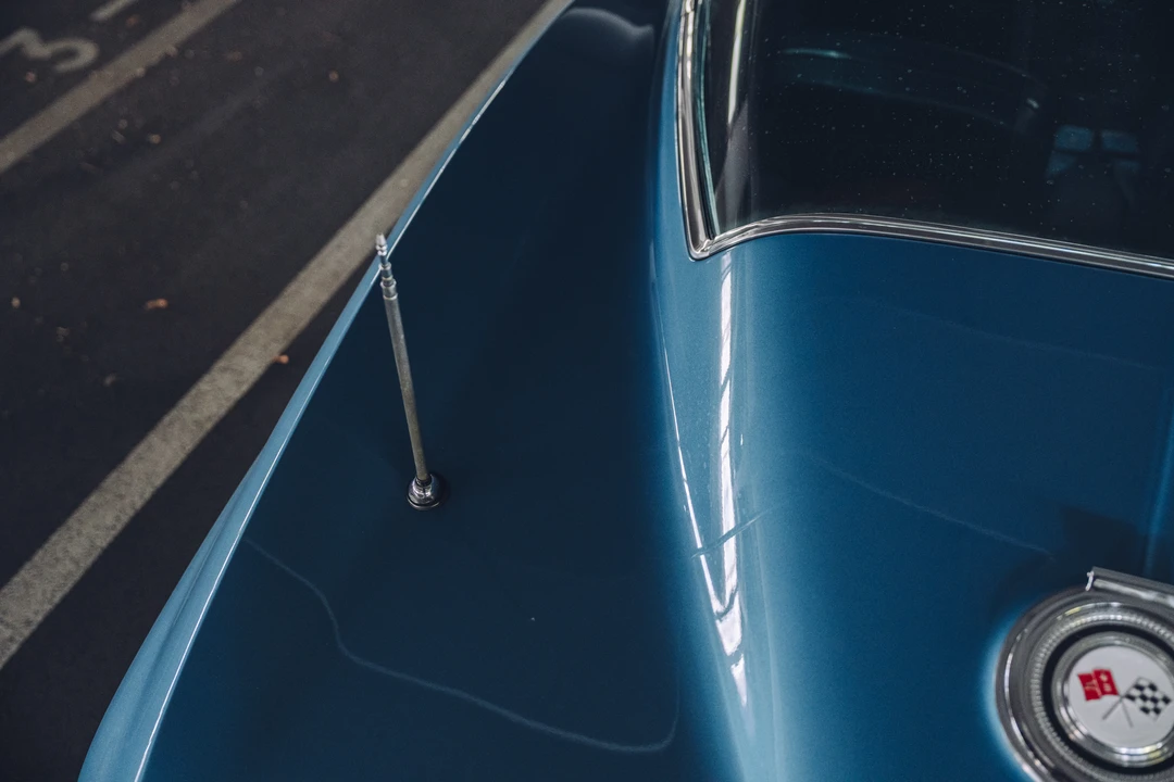 1965 Chevrolet Corvette C2 - Image 21 of 31
