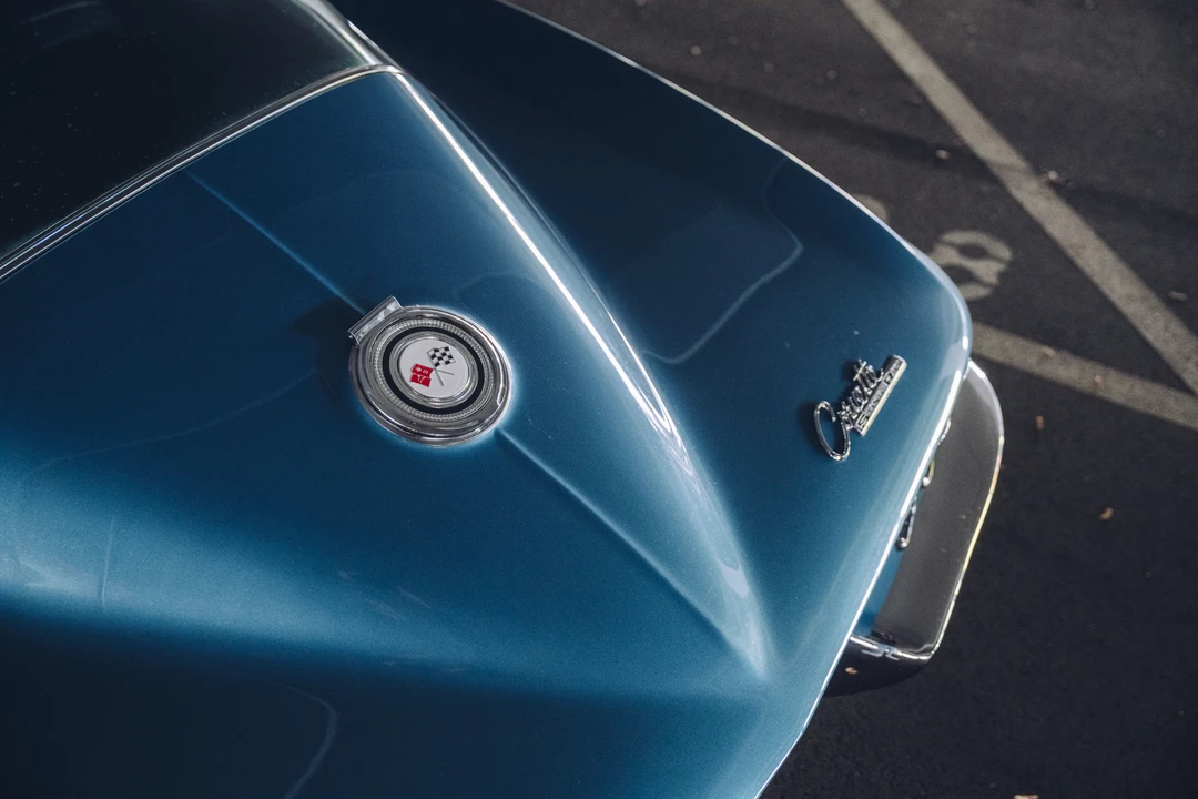 1965 Chevrolet Corvette C2 - Image 23 of 31