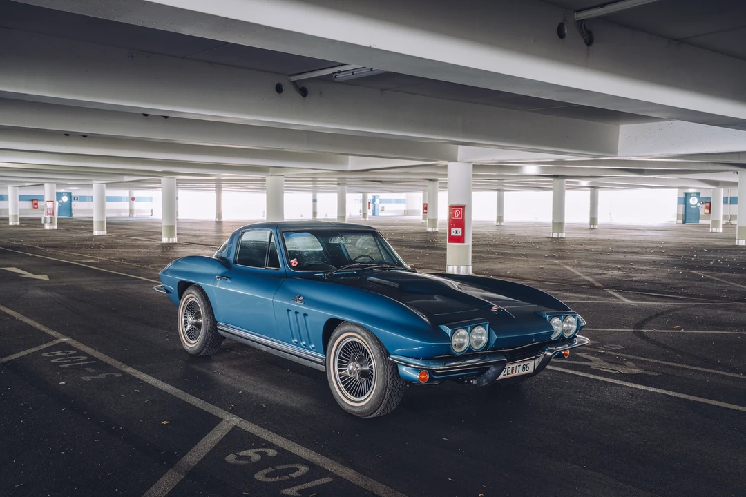 1965 Chevrolet Corvette C2 - Image 3 of 31