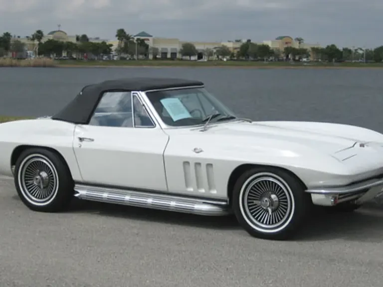 1965 Chevrolet Corvette C2 - Image 2 of 6