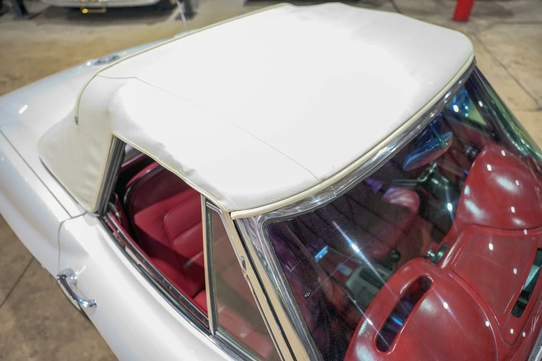 1965 Chevrolet Corvette C2 - Image 31 of 31