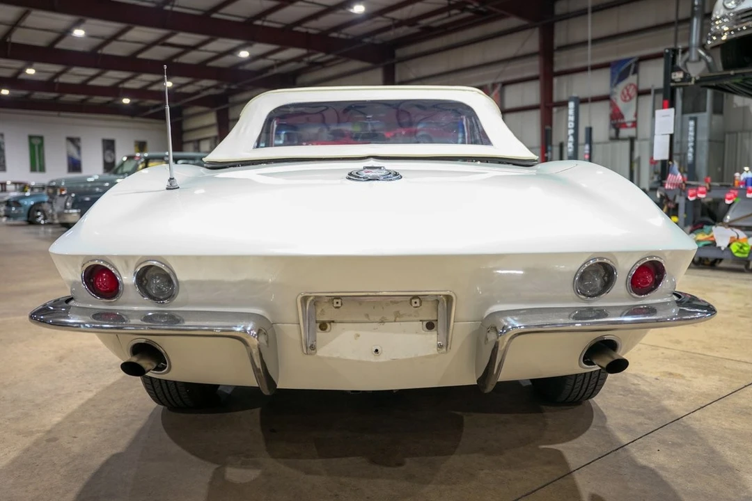 1965 Chevrolet Corvette C2 - Image 21 of 21