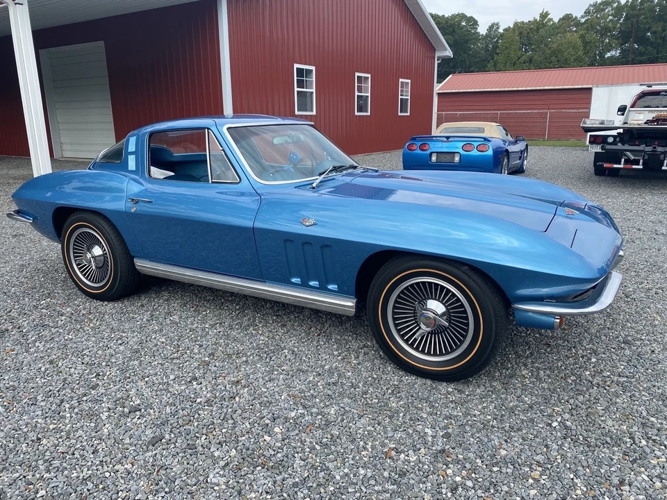 1965 Chevrolet Corvette C2 - Image 2 of 21