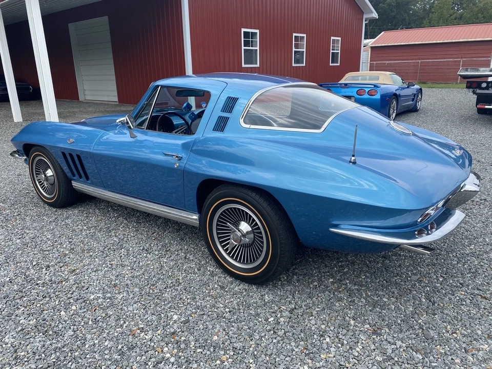 1965 Chevrolet Corvette C2 - Image 12 of 21