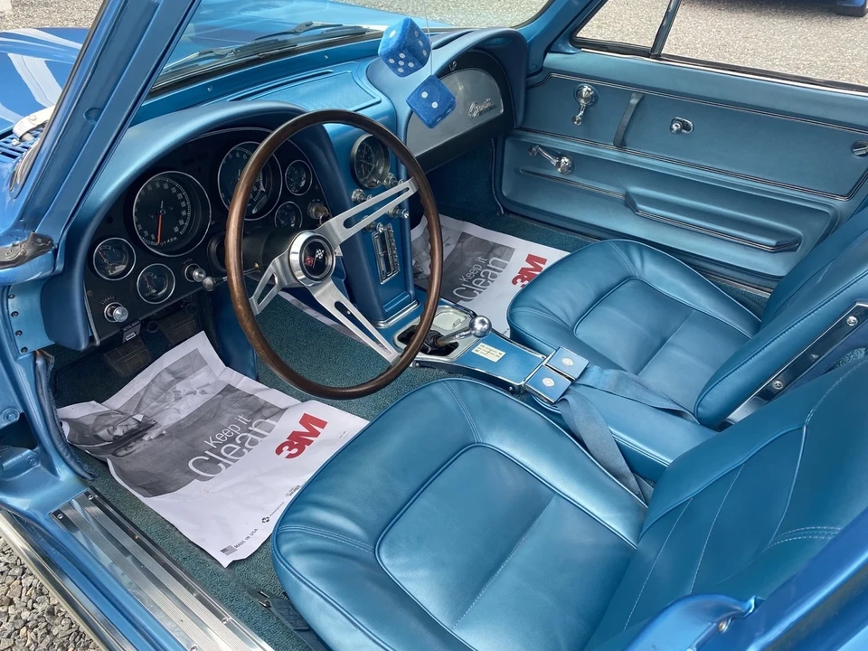 1965 Chevrolet Corvette C2 - Image 13 of 21