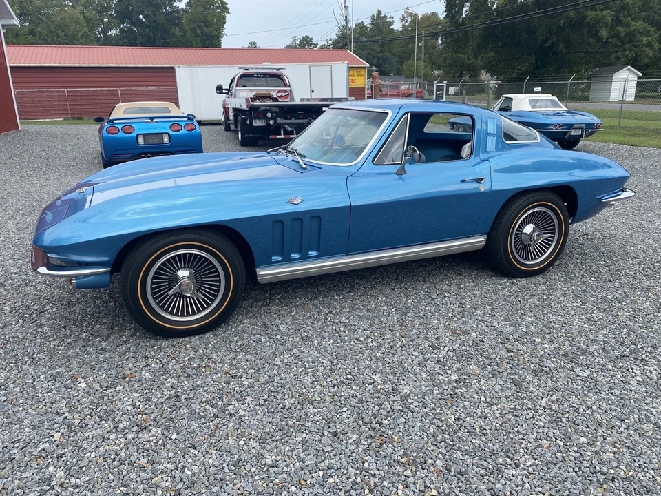 1965 Chevrolet Corvette C2 - Image 7 of 21