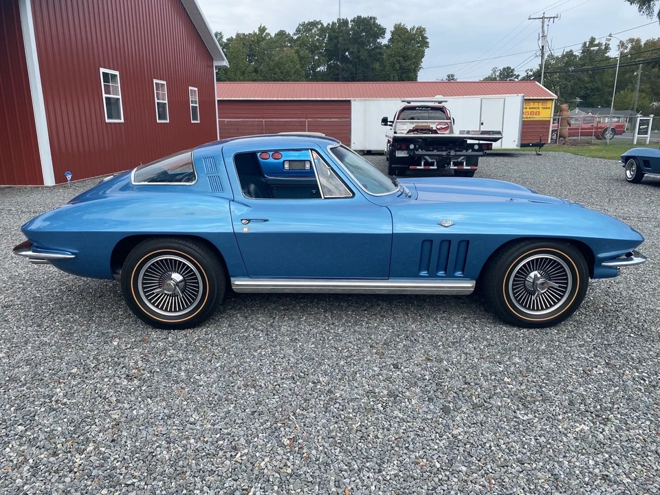 1965 Chevrolet Corvette C2 - Image 3 of 21