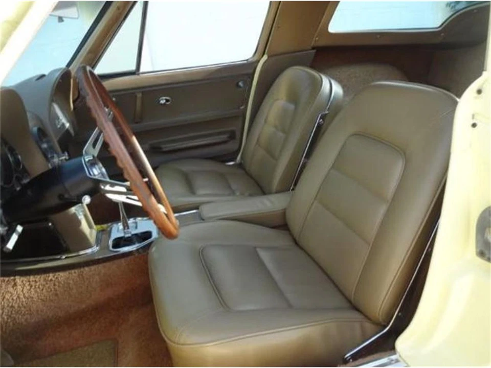 1965 Chevrolet Corvette C2 - Image 16 of 31
