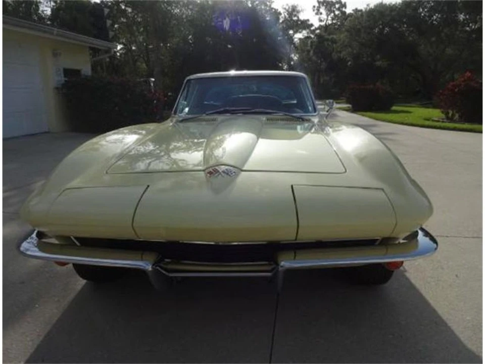 1965 Chevrolet Corvette C2 - Image 28 of 31