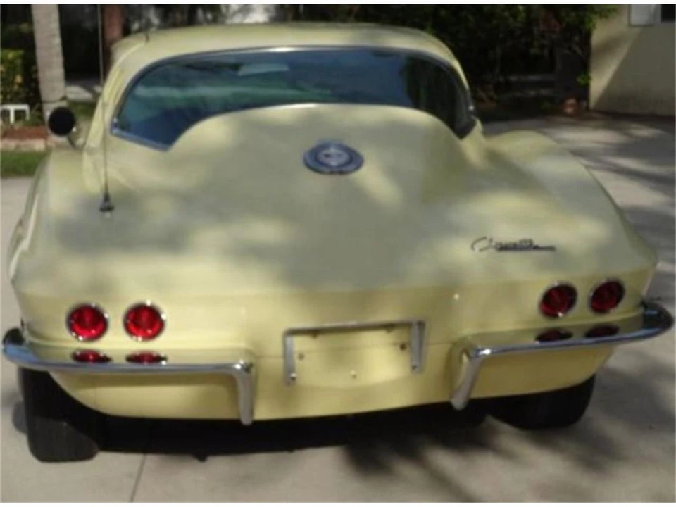 1965 Chevrolet Corvette C2 - Image 29 of 31