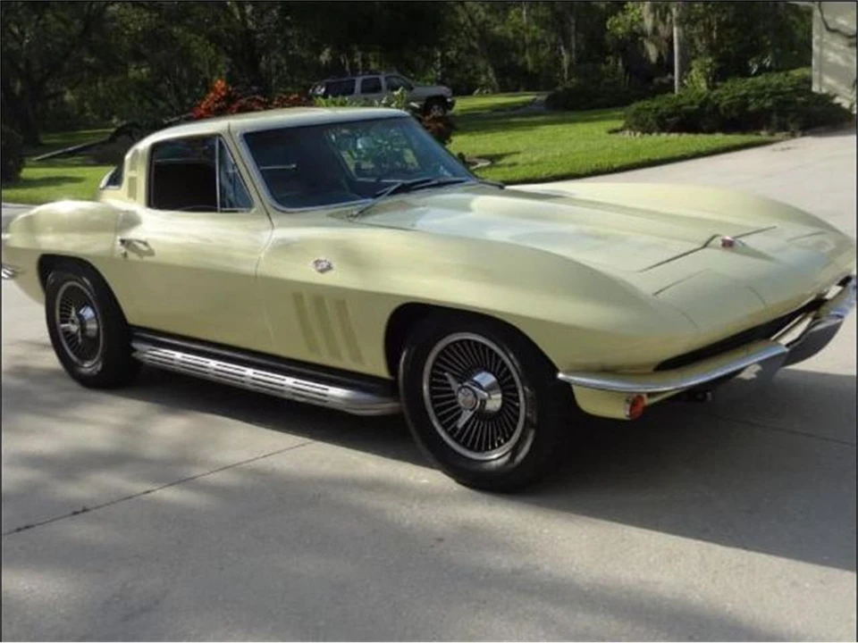 1965 Chevrolet Corvette C2 - Image 26 of 31