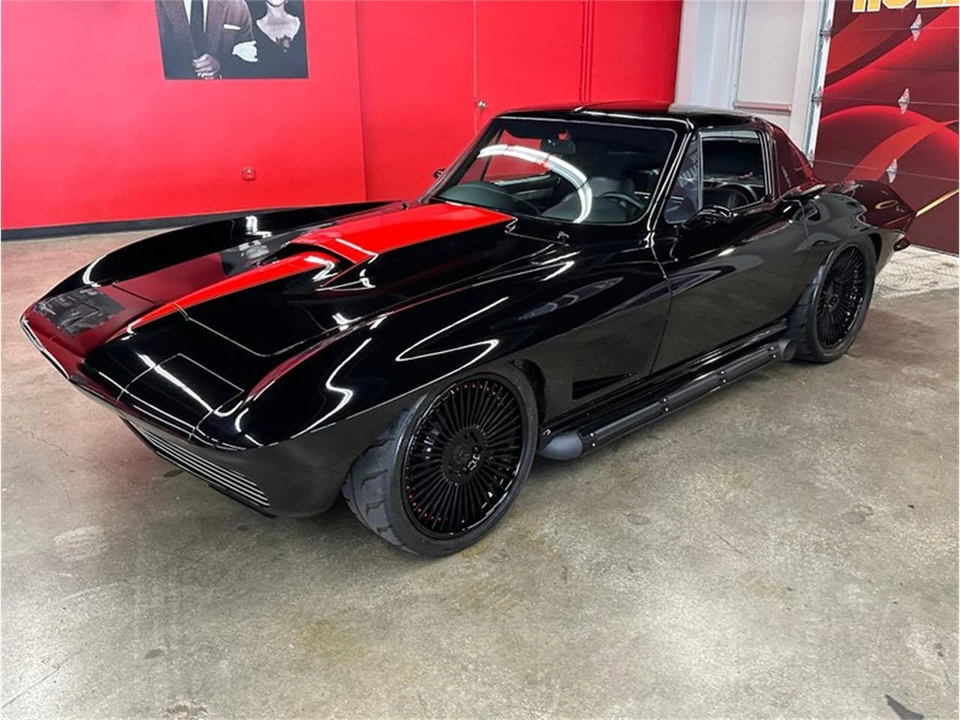 1965 Chevrolet Corvette C2 - Image 28 of 31