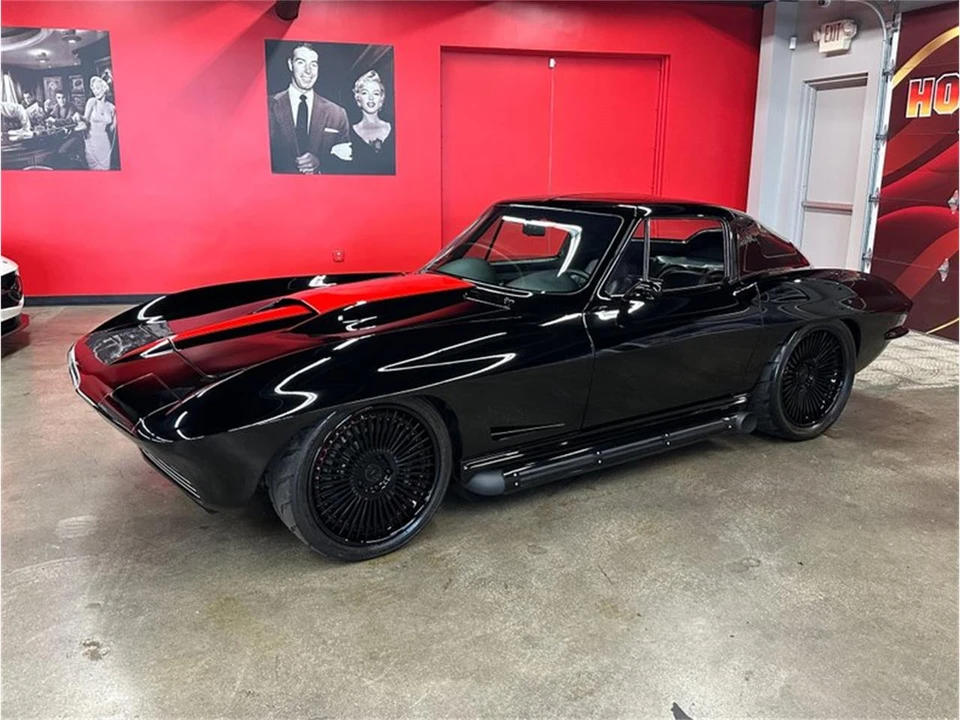 1965 Chevrolet Corvette C2 - Image 26 of 31