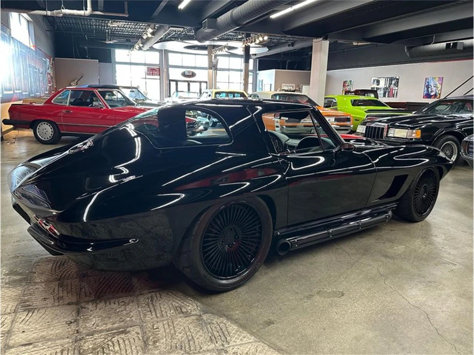 1965 Chevrolet Corvette C2 - Image 12 of 31