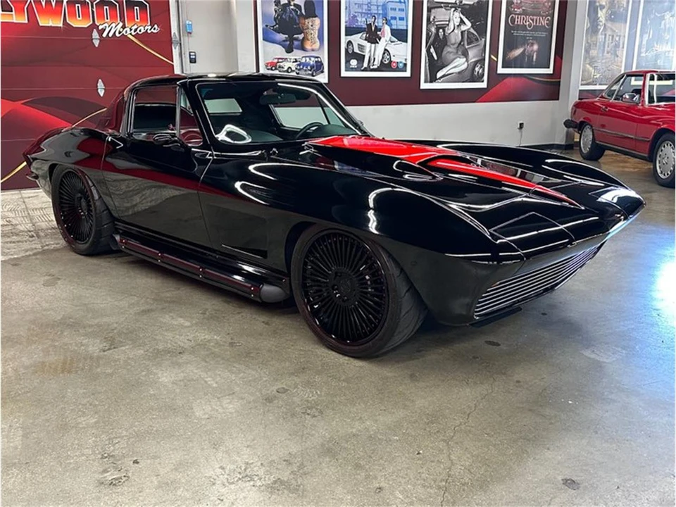 1965 Chevrolet Corvette C2 - Image 8 of 31