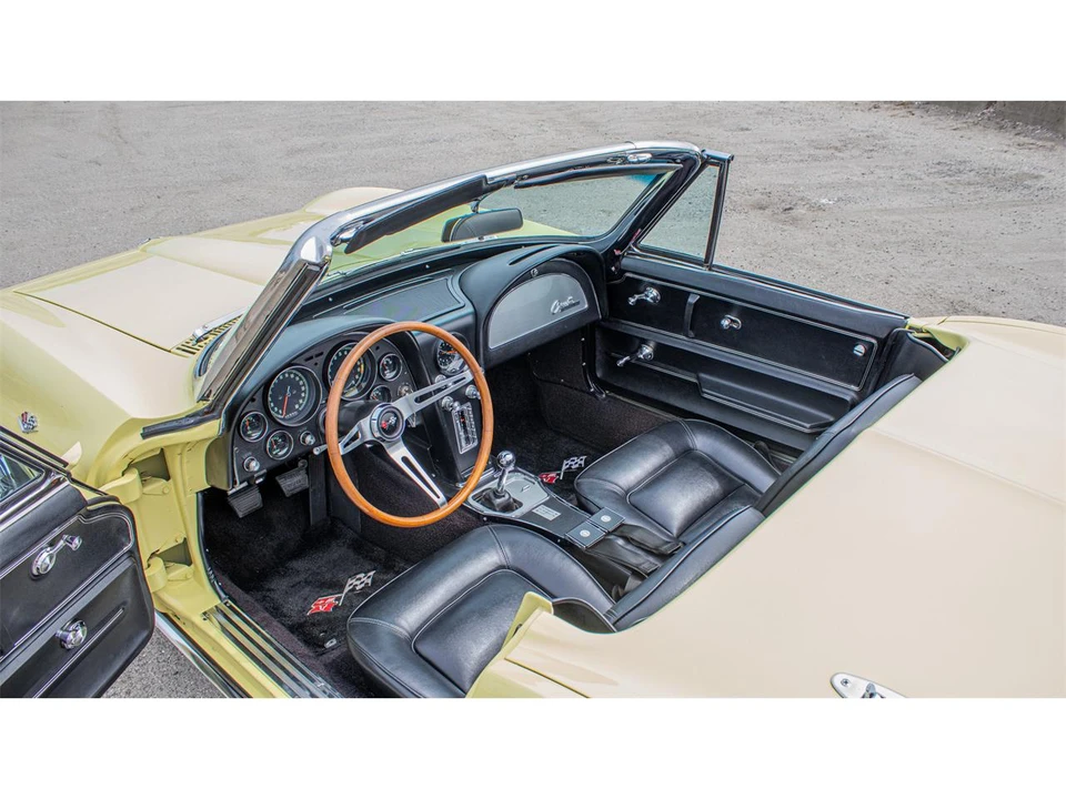 1965 Chevrolet Corvette C2 - Image 9 of 30