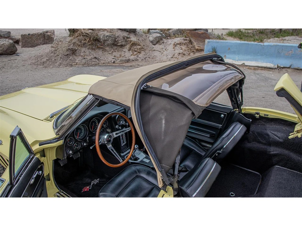 1965 Chevrolet Corvette C2 - Image 21 of 30