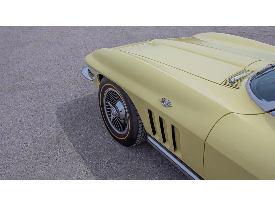1965 Chevrolet Corvette C2 - Image 30 of 30