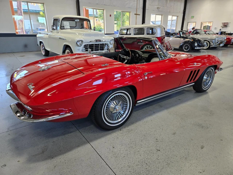 1965 Chevrolet Corvette C2 - Image 7 of 23