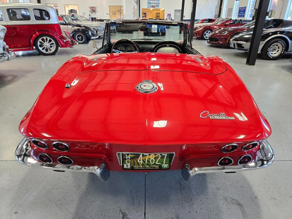 1965 Chevrolet Corvette C2 - Image 9 of 23