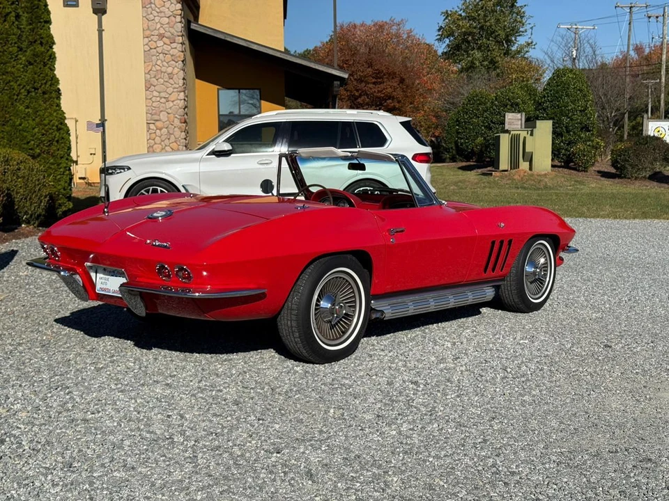 1965 Chevrolet Corvette C2 - Image 3 of 31