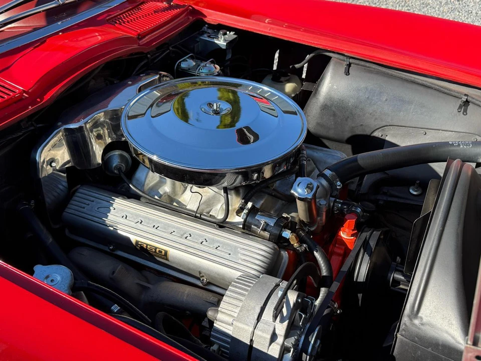 1965 Chevrolet Corvette C2 - Image 9 of 31