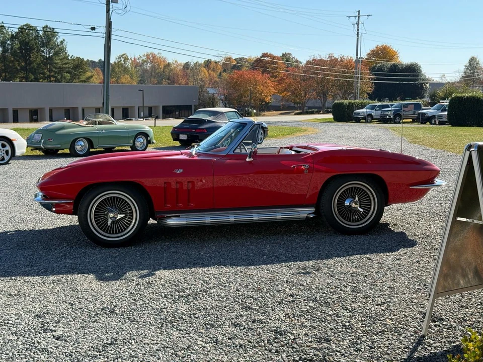 1965 Chevrolet Corvette C2 - Image 5 of 31
