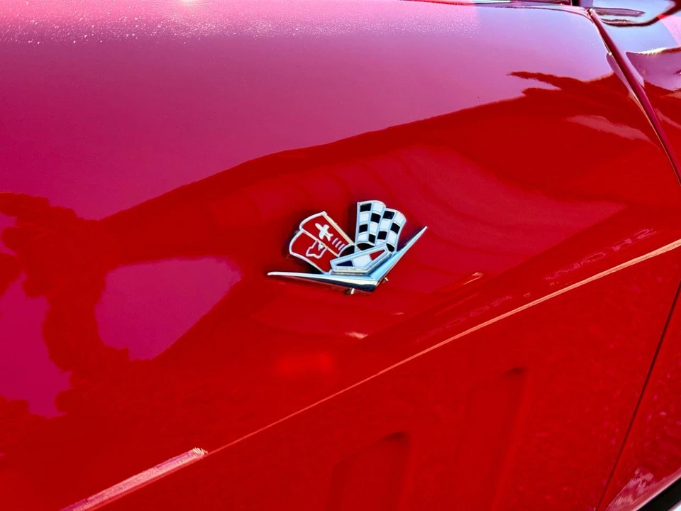 1965 Chevrolet Corvette C2 - Image 19 of 31