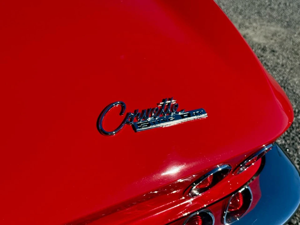 1965 Chevrolet Corvette C2 - Image 16 of 31