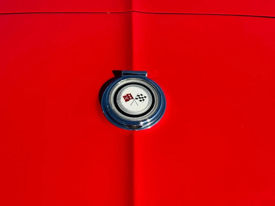 1965 Chevrolet Corvette C2 - Image 17 of 31