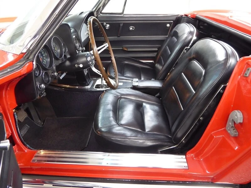 1965 Chevrolet Corvette C2 - Image 26 of 31