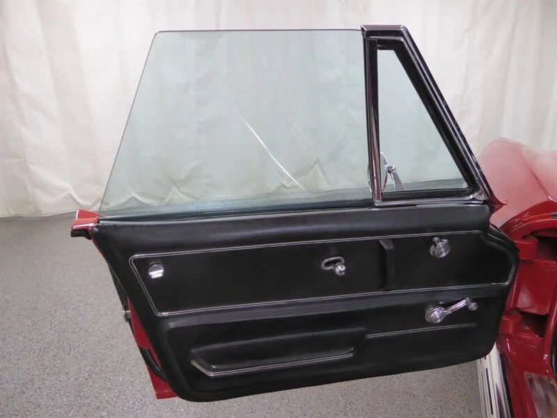 1965 Chevrolet Corvette C2 - Image 27 of 31