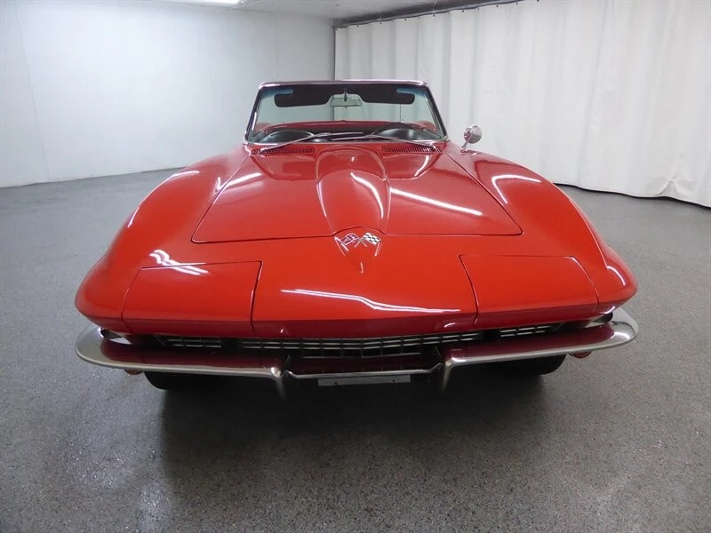 1965 Chevrolet Corvette C2 - Image 2 of 31