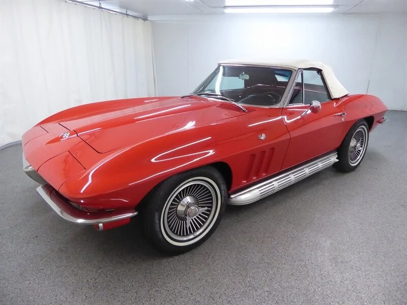 1965 Chevrolet Corvette C2 - Image 11 of 31