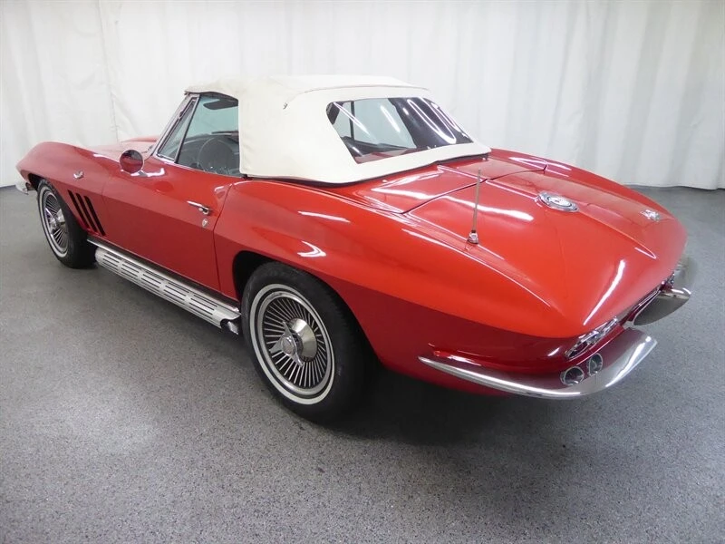 1965 Chevrolet Corvette C2 - Image 13 of 31